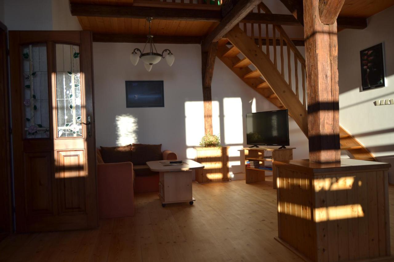 Ubytovani Na Hajence Bystrice nad Pernstejnem Exterior photo
